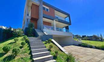 Imagem: Sobrado para Venda em Porto Alegre / RS