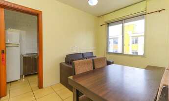 Imagem 2: Apartamento para Venda em Porto Alegre / RS no bairro Vila Nova