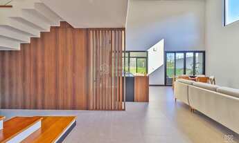 Imagem 7: Sobrado para Venda em Porto Alegre / RS no bairro Vila Nova