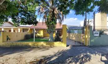 Imagem 3: Casa para Venda em Porto Alegre / RS no bairro Hípica