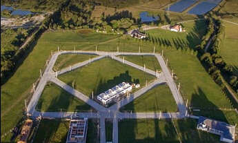 Imagem: Terreno em Condomínio para Venda em Centro