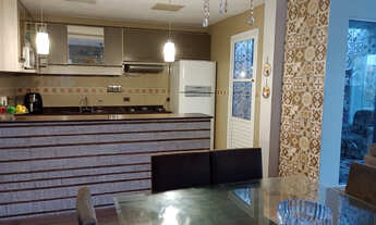 Imagem: Casa em Condomínio a Venda no bairro Três