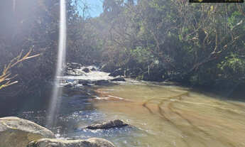 Imagem: Belíssima Chácara com Arroio na Colônia