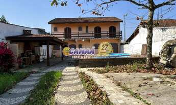 Imagem 3: Sobrado à Venda em Mongaguá- Com Piscina e Amplo Quintal!