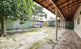 Imagem 4: Casa à venda em Mongaguá-SP com amplo quintal!!