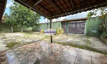 Imagem 3: Casa à venda em Mongaguá-SP com amplo quintal!!