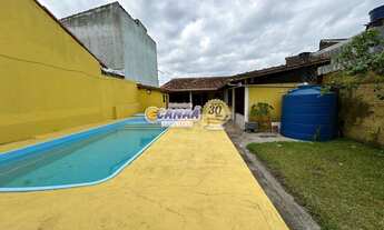 Imagem 4: Casa lote inteiro com piscina em Mongaguá - R$ 341 mil