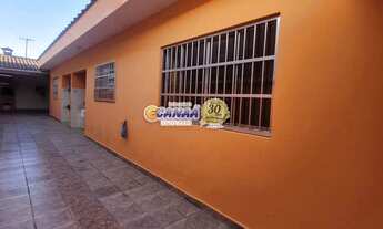 Imagem 2: ESPAÇOSA CASA LADO PRAIA EM MONGAGUÁ-SP! VENHA CONFERIR!!