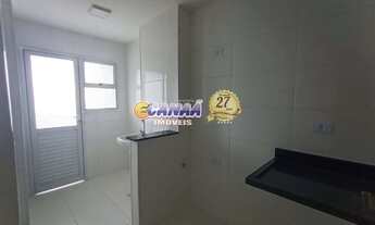 Imagem 7: Com varanda gourmet e vista mar- Apê à venda em Mongaguá-SP!