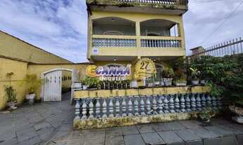 Imagem: Sobrado amplo com estrutura completa para