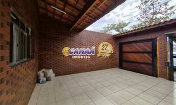 Imagem 4: Casa em Mongaguá com Suíte, Espaço Gourmet, Só 200m da Praia!