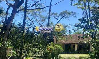 Imagem 2: Linda Chácara com Piscina e Amplo Quintal Gramado em Mongaguá!!