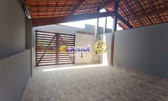 Imagem 6: Seu novo lar no litoral! Casa à venda em Mongaguá com Piscina!