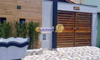 Imagem 5: Seu novo lar no litoral! Casa à venda em Mongaguá com Piscina!