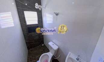 Imagem 4: Casa com Piscina à Venda em Mongaguá/SP – Conforto e Estilo