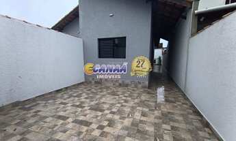 Imagem 2: Seu Refúgio no Litoral te Espera! –Casa à venda em Itanhaém/SP!