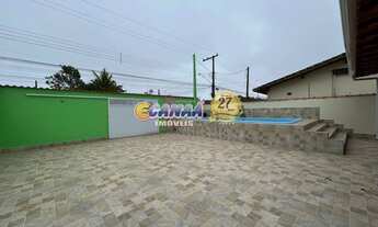 Imagem 5: Casa à Venda em Mongaguá-SP - Nova, Ampla e com Piscina!