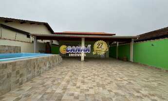 Imagem: Casa à Venda em Mongaguá-SP - Nova, Ampla