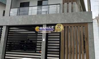 Imagem: Casa à Venda em Praia Grande/SP- de Condomínio!!