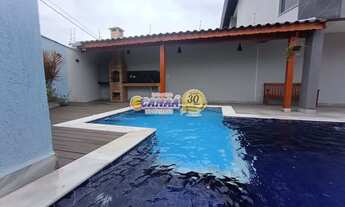 Imagem 3: Moderna com Piscina a 200m da Praia! Casa á Venda em Itanhaém!!