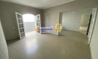 Imagem 6: Casa á venda em Mongaguá-SP- Ampla com piscina!!