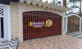 Imagem: Casa à venda em Mongaguá-SP com área