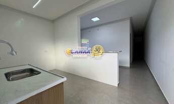 Imagem 7: Nova e com piscina privativa - Casa à venda em Mongaguá-SP!!