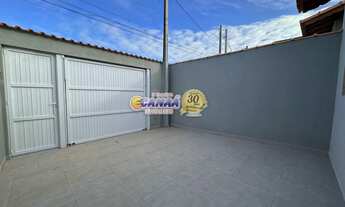 Imagem 3: Nova e com piscina privativa - Casa à venda em Mongaguá-SP!!