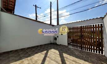 Imagem 2: Casa com 2 quartos em Mongaguá - Com Piscina - R$ 258 mil!!!