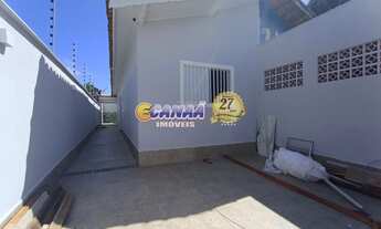 Imagem: Casa a venda em Mongaguá-SP- Com piscina!!