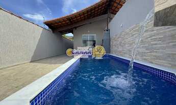 Imagem 2: Casa a venda em Mongaguá-SP - Nova com piscina!