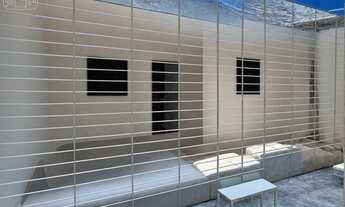 Imagem 2: 2 dormitórios, 1 banheiros, 1 vaga na garagem