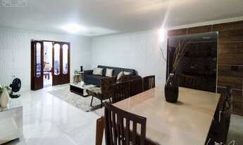 Imagem 3: 3 dormitórios, 1 suítes, 1 banheiros, 5 vagas na garagem