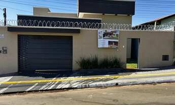 Imagem 7: Casa para Venda em Goiânia, Setor Estrela Dalva, 3 dormitórios, 1 suíte, 3 banheiros, 4
