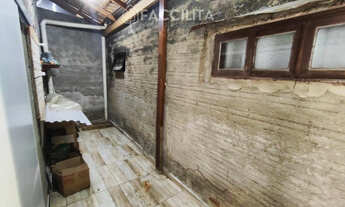 Imagem 4: Vende-se Casa com 02 Dorm. - Móveis Planejados - 02 Vagas - 130m² - Próx. Supermercado Con