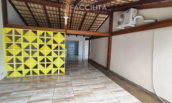 Imagem 3: Vende-se Casa com 02 Dorm. - Móveis Planejados - 02 Vagas - 130m² - Próx. Supermercado Con