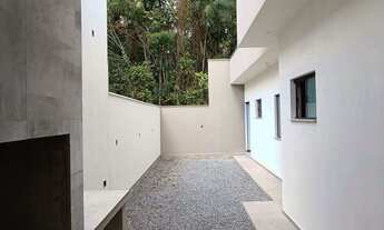 Imagem 2: Casa geminada à venda em Schroeder, Centro, com 2 quartos, 104 M2m²