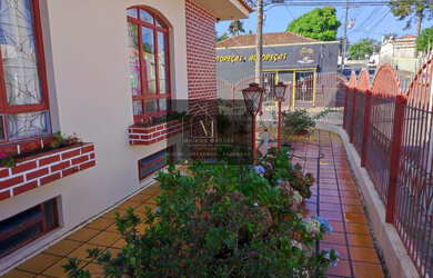 Imagem 2: Casa alto padrão