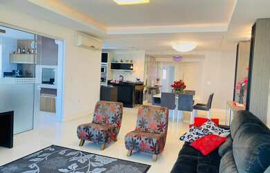 Imagem 2: Apartamento para Temporada em Itapema, Meia Praia, 4 dormitórios, 4 suítes, 5 banheiros, 3