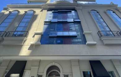 Imagem 2: Apartamento para Venda em Itapema, Meia Praia, 3 dormitórios, 3 suítes, 4 banheiros, 3 vag