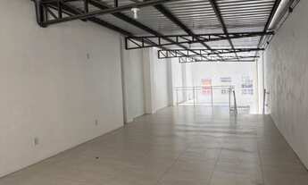 Imagem 4: Prédio para Venda em Pelotas, Centro, 1 banheiro