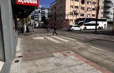 Imagem 3: Prédio para Venda em Pelotas, Centro, 1 banheiro