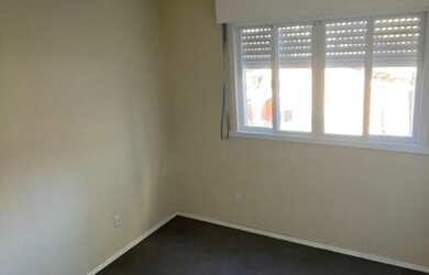 Imagem 2: Apartamento para Venda em Rio Grande, Centro, 1 dormitório, 1 banheiro