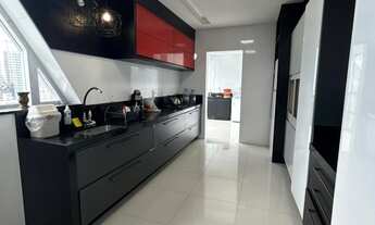 Imagem 5: Apartamento para Venda em Itapema, Meia Praia, 4 dormitórios, 4 suítes, 5 banheiros, 3 vag