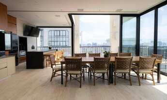 Imagem 2: Espetacular Cobertura Triplex de 749m² com 5 Suítes e 8 Vagas à Venda na Vila Olímpia, São