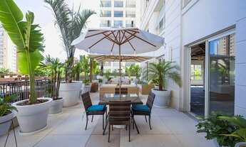 Imagem 2: Apartamento Duplex de Luxo 893m² na Vila Olímpia: 5 Suítes, 6 Vagas à Venda em São Paulo