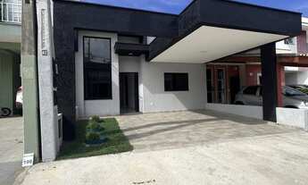 Imagem: Casa à venda no Condomínio Horto Florestal