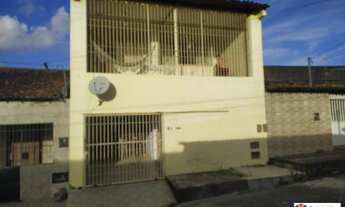 Imagem: Casa duplex no Eduardo Gomes