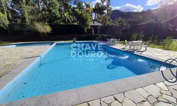 Imagem: Casa em condomínio com 4 quartos (3 suítes)