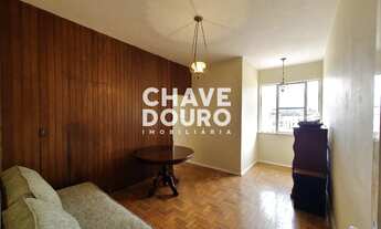 Imagem: Apartamento de 2 Quartos e 1 Quarto de Serviço